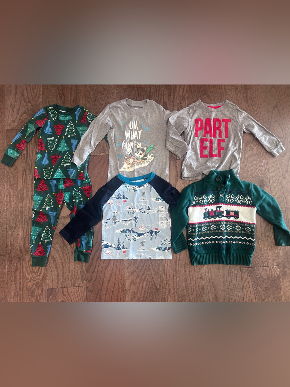 Lot of Size 2T Boy's Christmas Clothing and Pyjamas